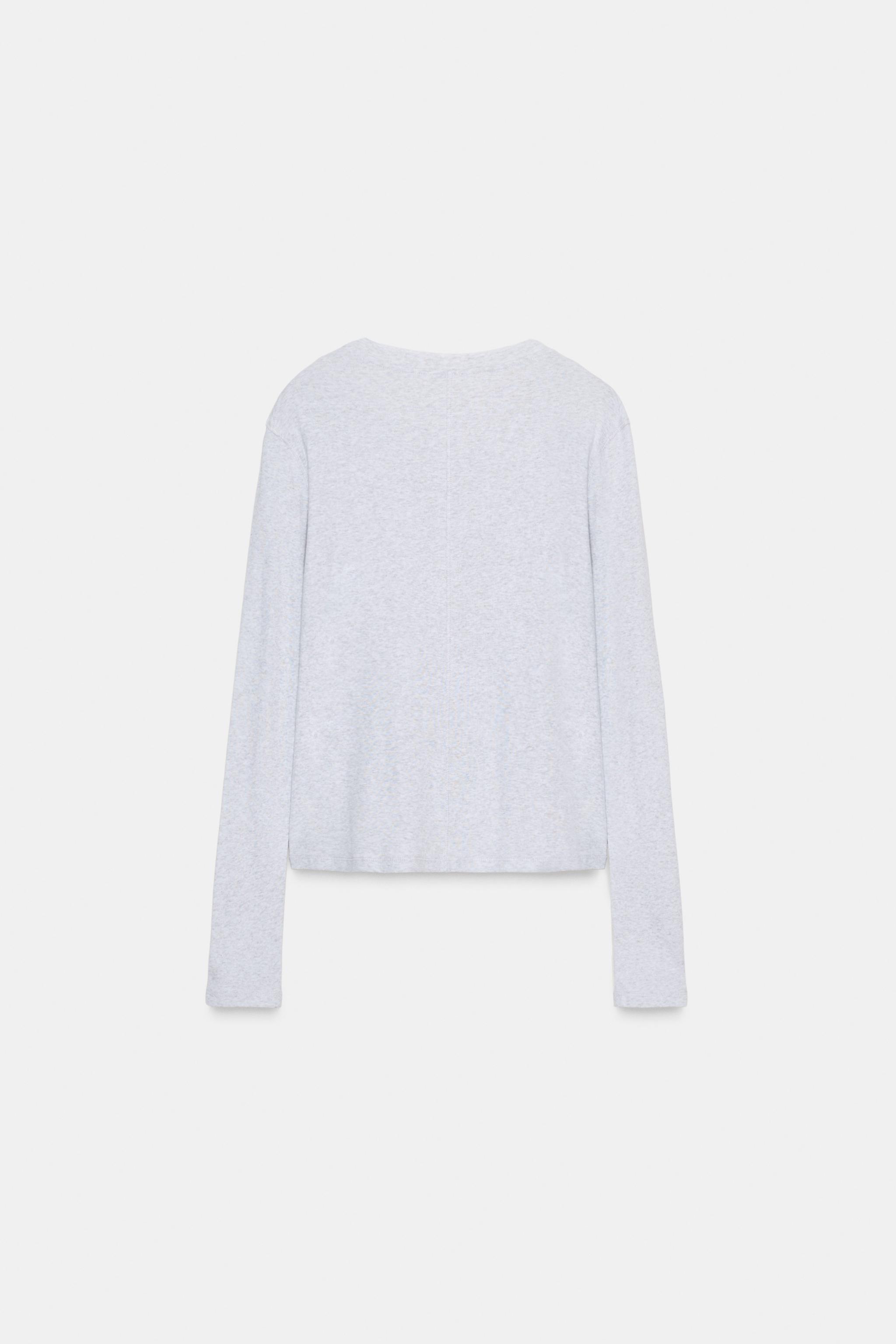 HAUT À FLEURS SUR LE DEVANT